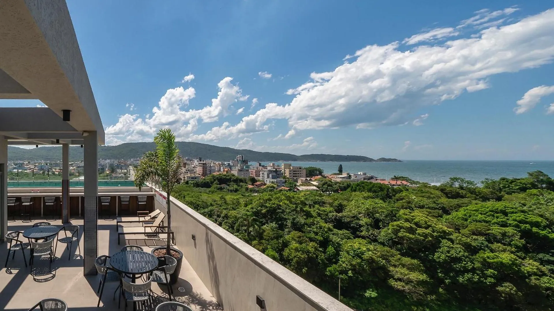 Elegance Apartamentos 1 Quarto Para 4 Pessoas Em Bombinhas 0*,