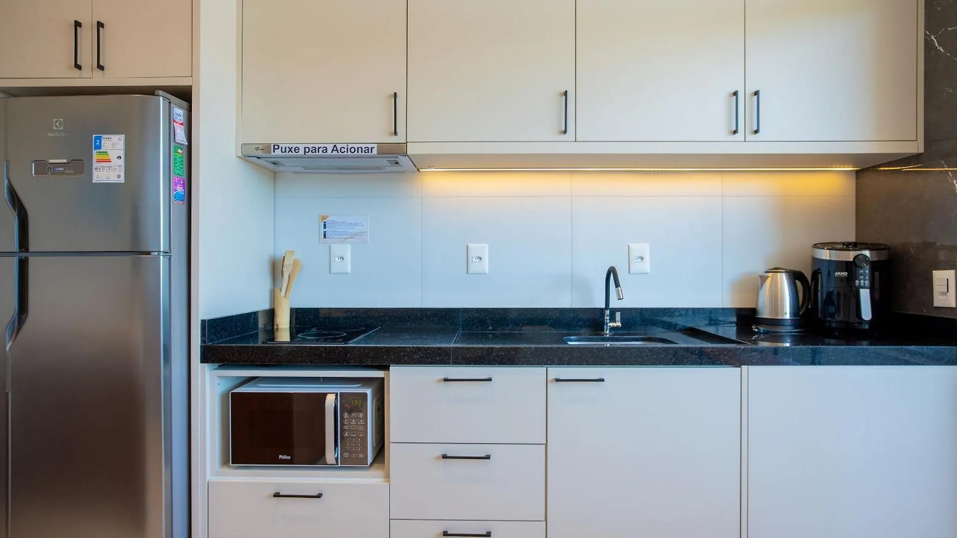 Elegance Apartamentos 1 Quarto Para 4 Pessoas Em Bombinhas